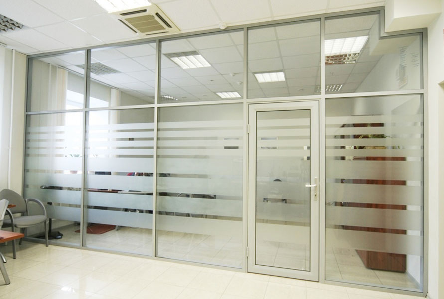 Алюминиевая перегородка Schuco GFTD695 Алюминиевая перегородка Schuco GFTD695